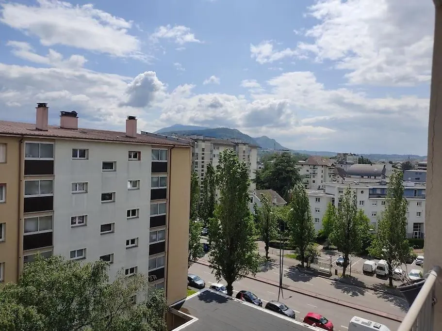 Entre Lac Et Montagne Annecy Apartment